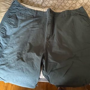 Men’s old navy shorts